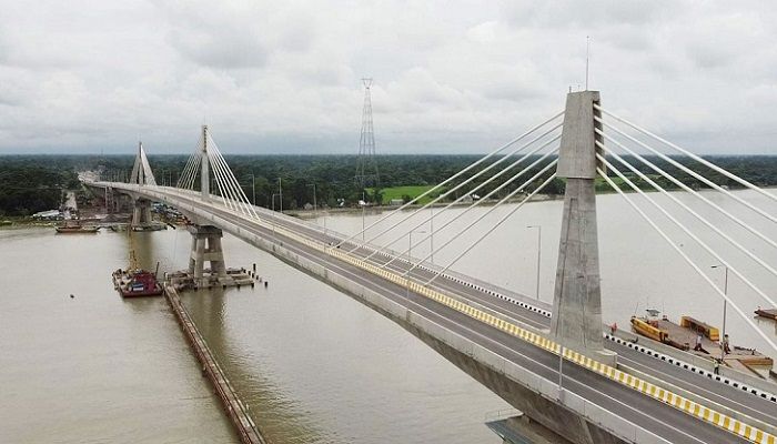 ফিরেছে স্থানীয়দের মাঝে প্রাণের স্পন্দন