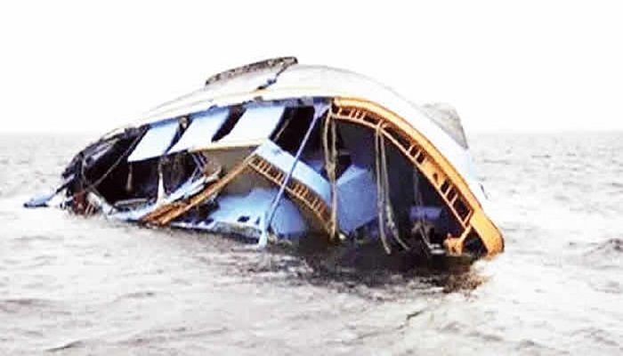 নাইজেরিয়ায় নৌযান ডুবিতে ১০ প্রাণহানি