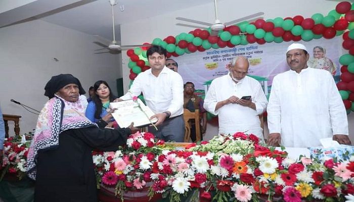 কেরানীগঞ্জে আশ্রয়ণ প্রকল্পের ঘর পেল আরো ১০০ পরিবার