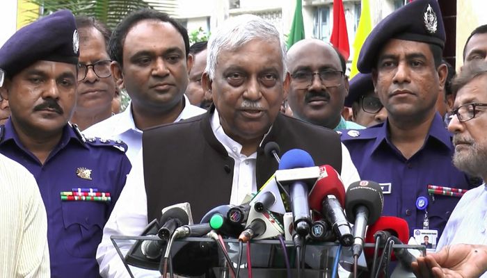 বিএনপি নির্বাচন করবে কী করবে না, সেটা তাদের ব্যাপার: স্বরাষ্ট্রমন্ত্রী