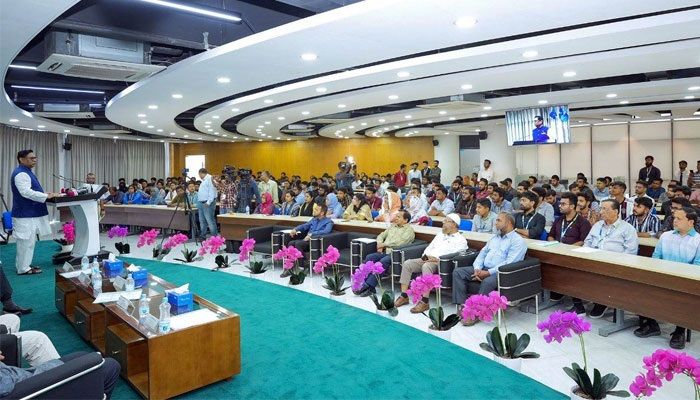 লোডশেডিং ঠিক হতে ২০-২৫ দিন লাগবে: বিদ্যুৎ প্রতিমন্ত্রী