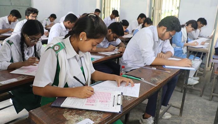 আগামী বছর ৩ ঘণ্টায় পূর্ণ নম্বরে এসএসসি পরীক্ষা