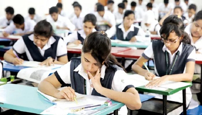 এইচএসসির প্রবেশপত্র বিতরণ মঙ্গলবার থেকে