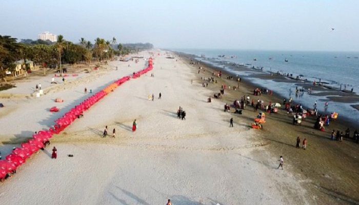 টানা ৩ দিনের অবরোধে পর্যটকশূন্য কুয়াকাটা  