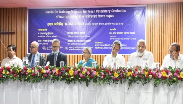 প্রাণী সুস্থ থাকলে মানুষও থাকবে নিরাপদ-মৎস্য ও প্রাণিসম্পদ উপদেষ্টা 