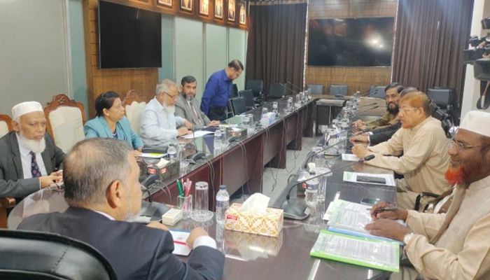 ইসির সঙ্গে বৈঠকে বসেছে জামায়াতে ইসলামী