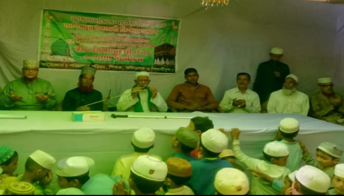 চন্দনাইশে হাশিমপুর ইসলামী কিন্ডার গার্টেনের বিদায় সংবর্ধনা ও দোয়া মাহফিল