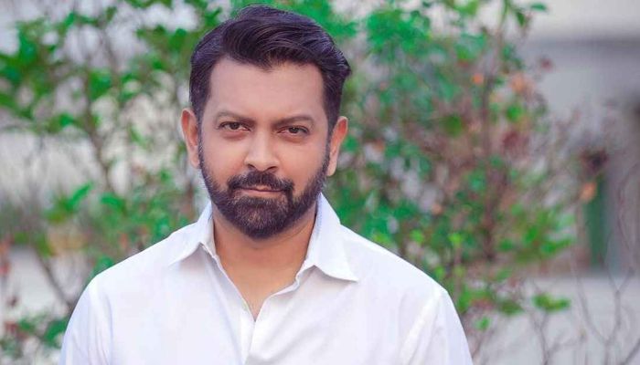 রাজনীতিতে যোগ দেওয়া গুঞ্জনে মুখ খুললেন তাহসান