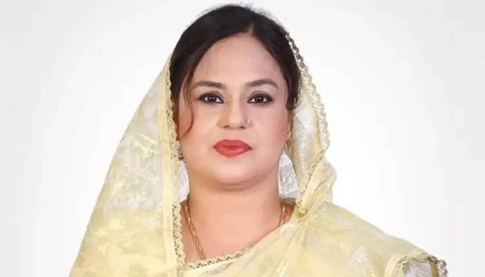 দুর্গাপুর উপজেলার সাবেক চেয়ারম্যান ঝুমা গ্রেপ্তার