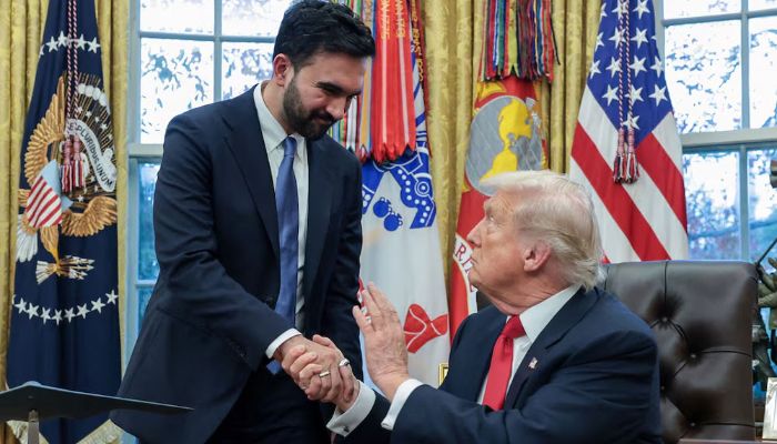 মামদানিকে সাংবাদিকের প্রশ্ন, ট্রাম্পকে এখনো ফ্যাসিবাদী মনে করেন?