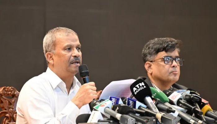 শেখ হাসিনাকে ফেরাতে আজই ভারতকে চিঠি লিখব: আইন উপদেষ্টা