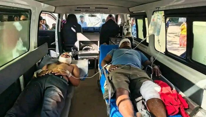 কেওক্রাডং পাহাড়ে দূর্ঘটনায় আহত ১১ 