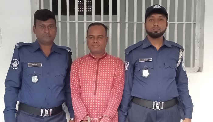 সাভারে ছদ্মবেশে নাশকতার পরিকল্পনা 