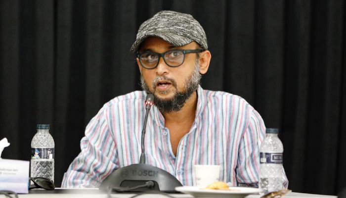 কালচারাল এস্টাবলিশমেন্ট একটা অদ্ভুত জিনিস : ফারুকী