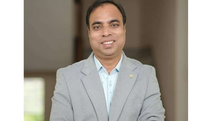 সিদ্দিক উল্লাহ মিয়ার উদ্যোগে রাস্তা মেরামত