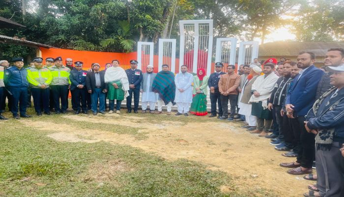 বড়লেখায় যথাযোগ্য মর্যাদায় ও উৎসবমূখর পরিবেশে মহান বিজয় দিবস উদযাপন