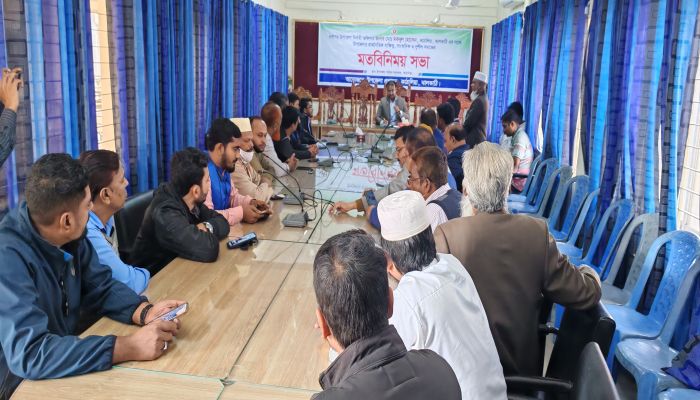 ঝালকাঠির কাঠালিয়ায় সদ্য যোগদানকৃত ইউএনও’র সাথে সাংবাদিকদের মতবিনিময়