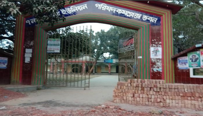 নারী ইউপি সদস্যকে মারধর ও শ্লীলতাহানির অভিযোগ একই ইউপি সদস্যের বিরুদ্ধে