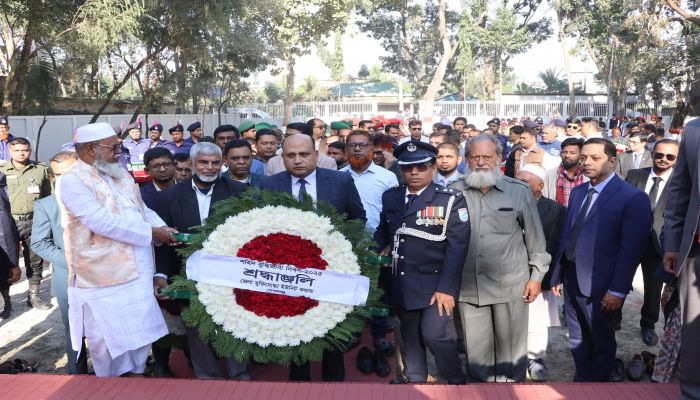 গোপালগঞ্জে যথাযোগ্য মর্যাদায় শহীদ বুদ্ধিজীবী দিবস-২০২৫ পালন করা হয়েছে