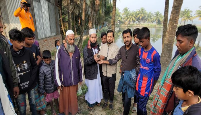 সিংড়ায় পরিবেশ কর্মীদের অভিযানে ৫ শালিক মুক্ত, ২ হাজার মিটার জাল জব্দ