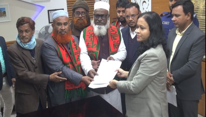 নাটোর–২ আসনে জামায়াতের মনোনয়ন জমা দিলেন অধ্যাপক ইউনুস আলী