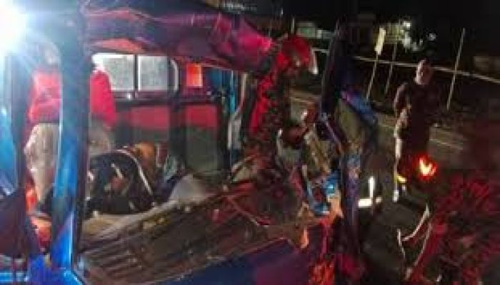 সীতাকুণ্ডে অজ্ঞাত গাড়ির চাপায় পথচারী নিহত