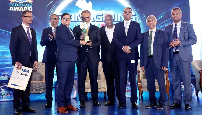 কর্পোরেট সুশাসনে উৎকর্ষতার স্বীকৃতিস্বরূপ নবমবারের মতো আইসিএমএবি বেস্ট কর্পোরেট অ্যাওয়ার্ড জিতল ব্র্যাক ব্যাংক