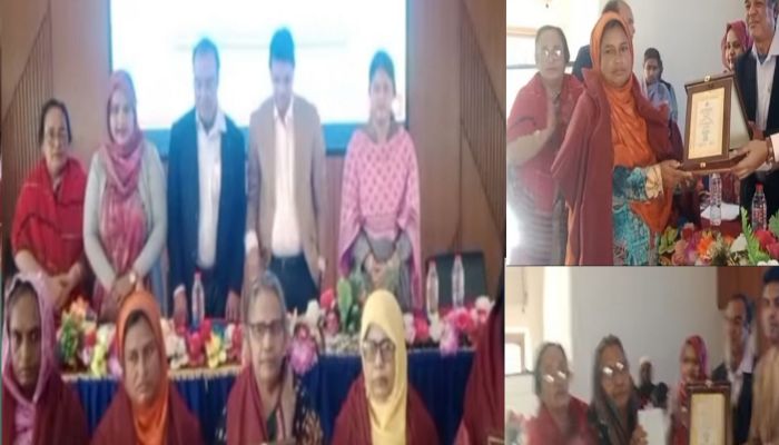 নারী নির্যাতন প্রতিরোধ দিবসে সাটুরিয়ায় ‘অদম্য নারী’ সম্মাননা