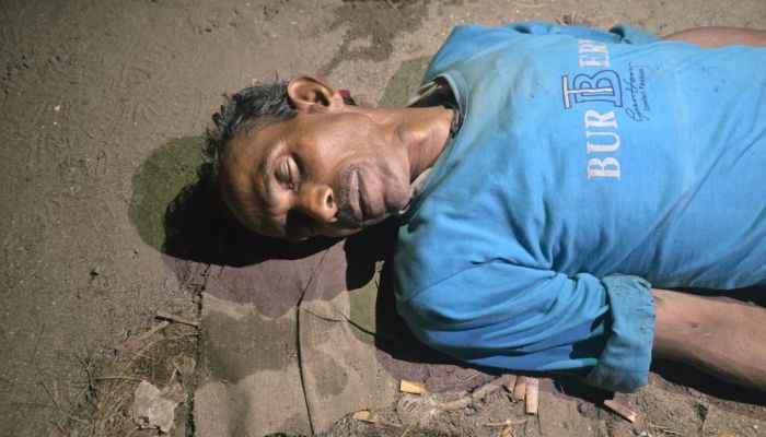 সীতাকুণ্ডে বেপরোয়া কাভারভ্যানের ধাক্কায় পথচারীর মৃত্যু