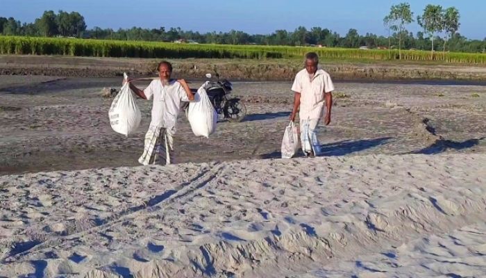 তিস্তা চুক্তির কাজ থমকে, ক্ষোভে ফুঁসছে নদীপাড়ের মানুষ