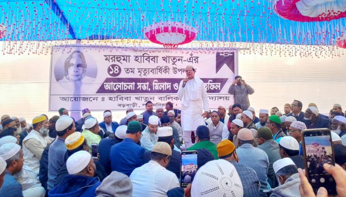 লালমনিরহাটে মরহুমা হাবিবা খাতুনের ১৪তম মৃত্যুবার্ষিকী পালিত