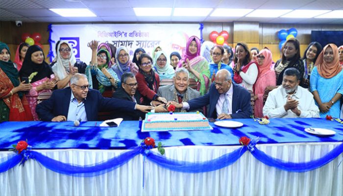 বিজিআইসিতে এম এ সামাদের জন্মদিন ও নববর্ষ উদযাপন