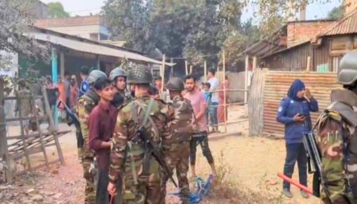 সোনারগাঁয়ে ৩ গ্রামবাসীর মধ্যে টেঁটা বল্লম যুদ্ধ, সংঘর্ষে আহত ১৫