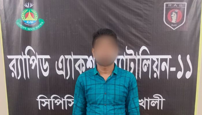 নোয়াখালীতে ডাকাতির সময় গণধর্ষণ, গ্রেপ্তার ১