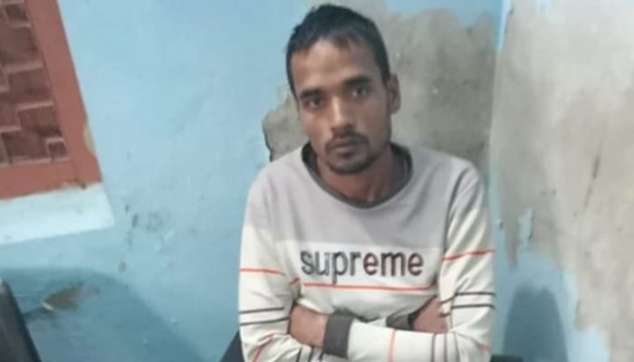 ফাঁদ পেতে হরিণ শিকার, বনের ভেতর মাংস কাটার সময় আটক ১