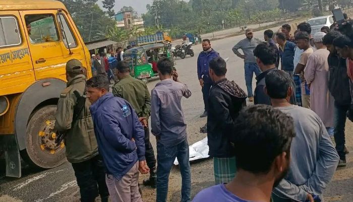 ঢাকা–চট্টগ্রাম মহাসড়কে সীতাকুণ্ডে সড়ক দুর্ঘটনায় মোটরসাইকেল আরোহী নিহত