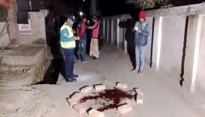 রাজশাহী নগরীতে মধ্যবয়সী ব্যক্তি দুর্বৃত্তের গুলিতে নিহত