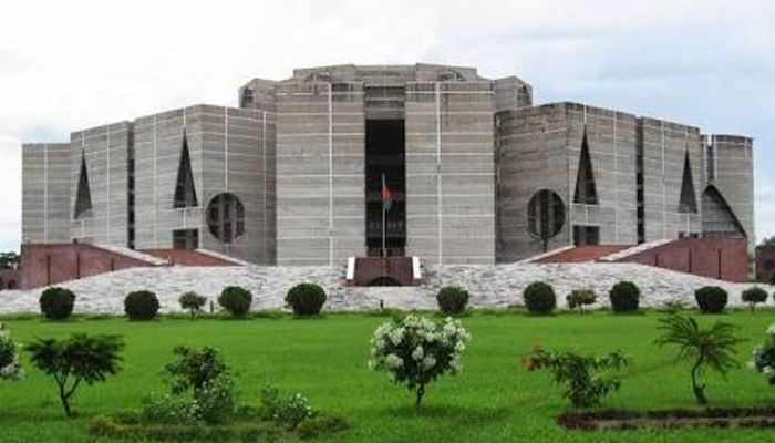 সংরক্ষিত মহিলা আসনে জামায়াত আমিরের স্ত্রীসহ আলোচনায় যারা