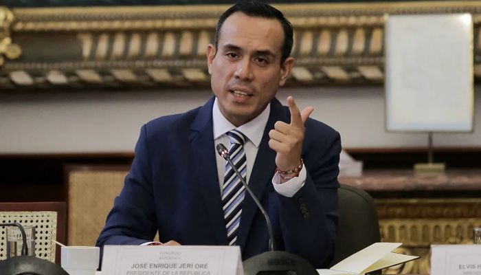 ক্ষমতা হারালেন পেরুর অন্তর্বর্তী প্রেসিডেন্ট