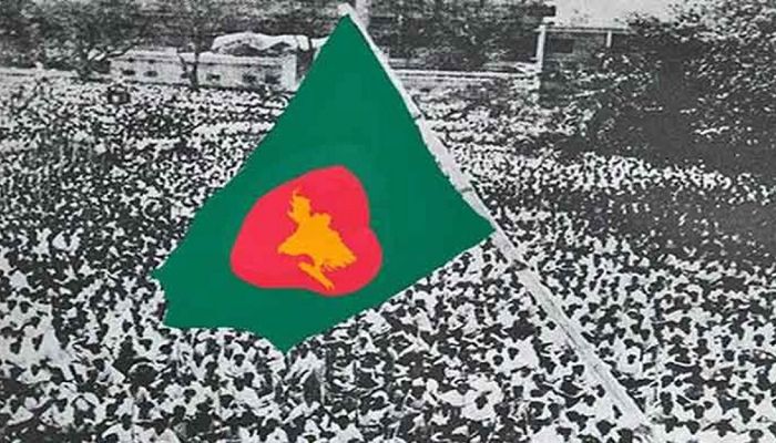 ঐতিহাসিক জাতীয় পতাকা উত্তোলন দিবস আজ