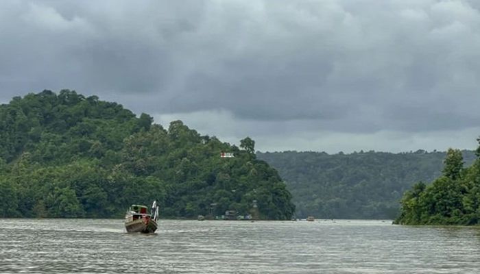 কাপ্তাই হ্রদে মৎস্য আহরণে নিষেধাজ্ঞা