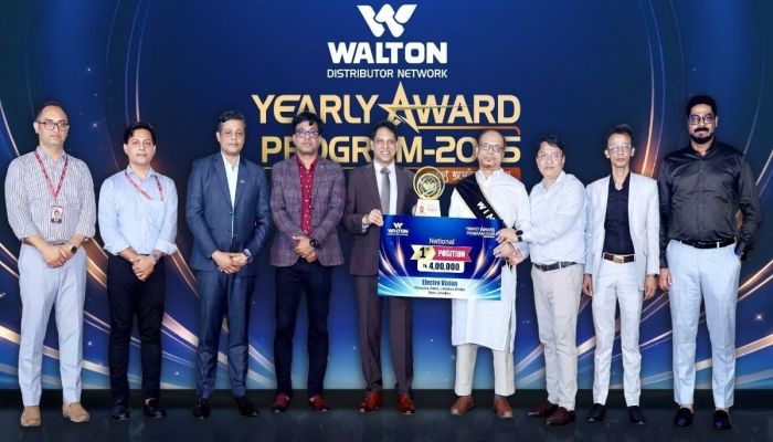 ওয়ালটন ডিস্ট্রিবিউটর নেটওয়ার্কের ইয়ারলি অ্যাওয়ার্ড প্রোগ্রাম-২০২৫  পণ্য বিপণনে বিশেষ অবদান রাখায় ১৬৮ পরিবেশক পুরস্কৃত