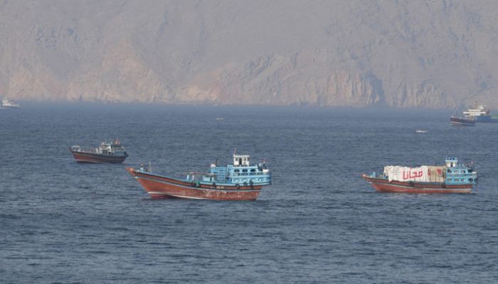 হরমুজ নিয়ে নতুন সিদ্ধান্ত ইরানের, ফি দিয়েও চলতে পারবে না জাহাজ