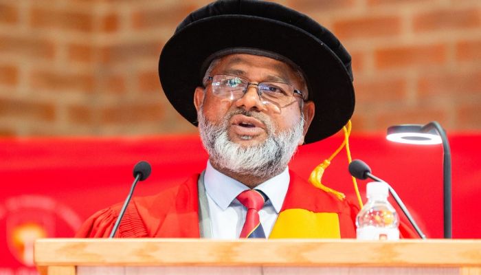 দক্ষিণ আফ্রিকায় সমাবর্তন বক্তা হলেন ইস্টার্ন ইউনিভার্সিটির উপাচার্য প্রফেসর সোবহানী