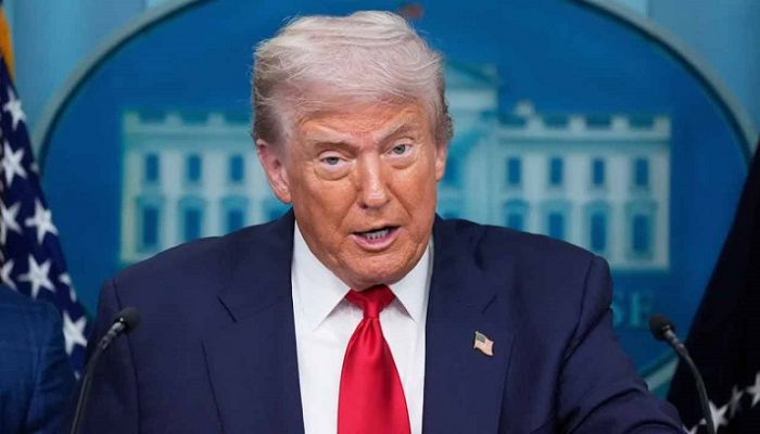 আল্টিমেটাম দিয়ে ইরানের সঙ্গে যুদ্ধবিরতির সময় বাড়ালেন ট্রাম্প