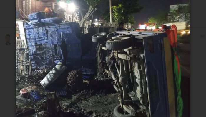 সীতাকুণ্ডে সড়ক দুর্ঘটনায় পথচারী নিহত