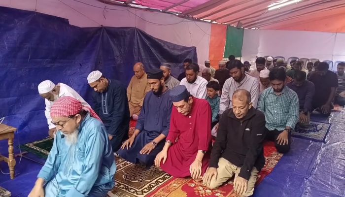 মুচলেকা দিয়েও কথা রাখেননি মাওফিক চৌধুরী, ফের একদিন আগে ঈদুল আজহা উদযাপন 