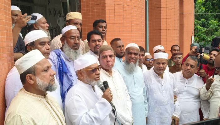 নোয়াখালীতে বরকত উল্লাহ বুলুর বড় ভাইয়ের জানাজা অনুষ্ঠিত