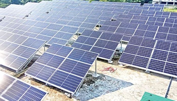 সৌরবিদ্যুতে সরকারের বড় পরিকল্পনা, সামনে পাঁচ চ্যালেঞ্জ