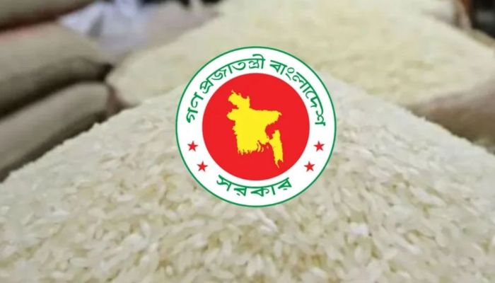 ১৫ টাকা কেজি দরে চাল পাচ্ছেন ৫৫ লাখ পরিবার